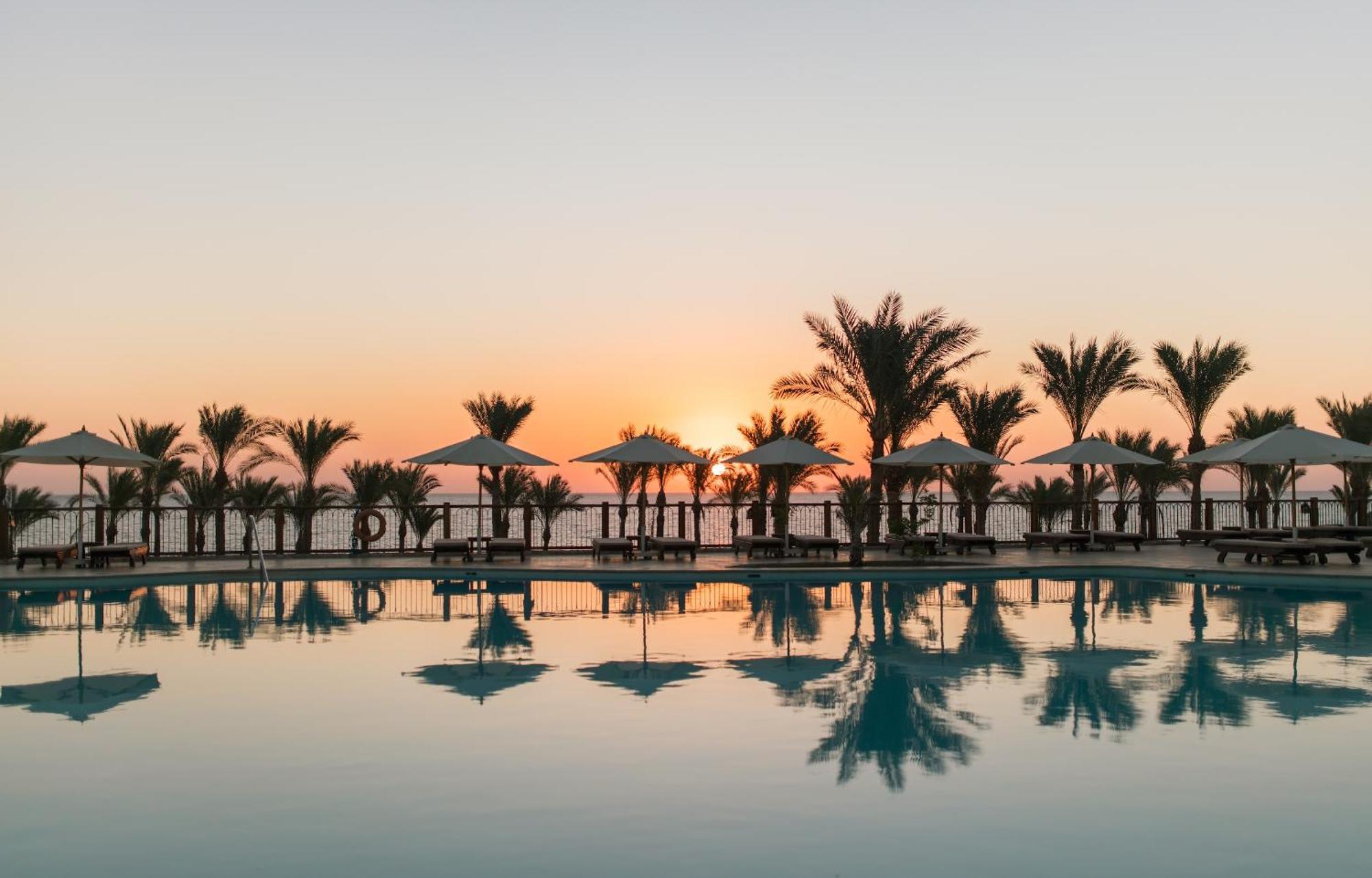 The Grand Hotel Sharm El Sheikh Luaran gambar Sunset at the Hilton Sharm El Sheikh